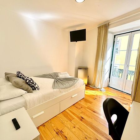 Solmar House Apartment Lisbon Bagian luar foto