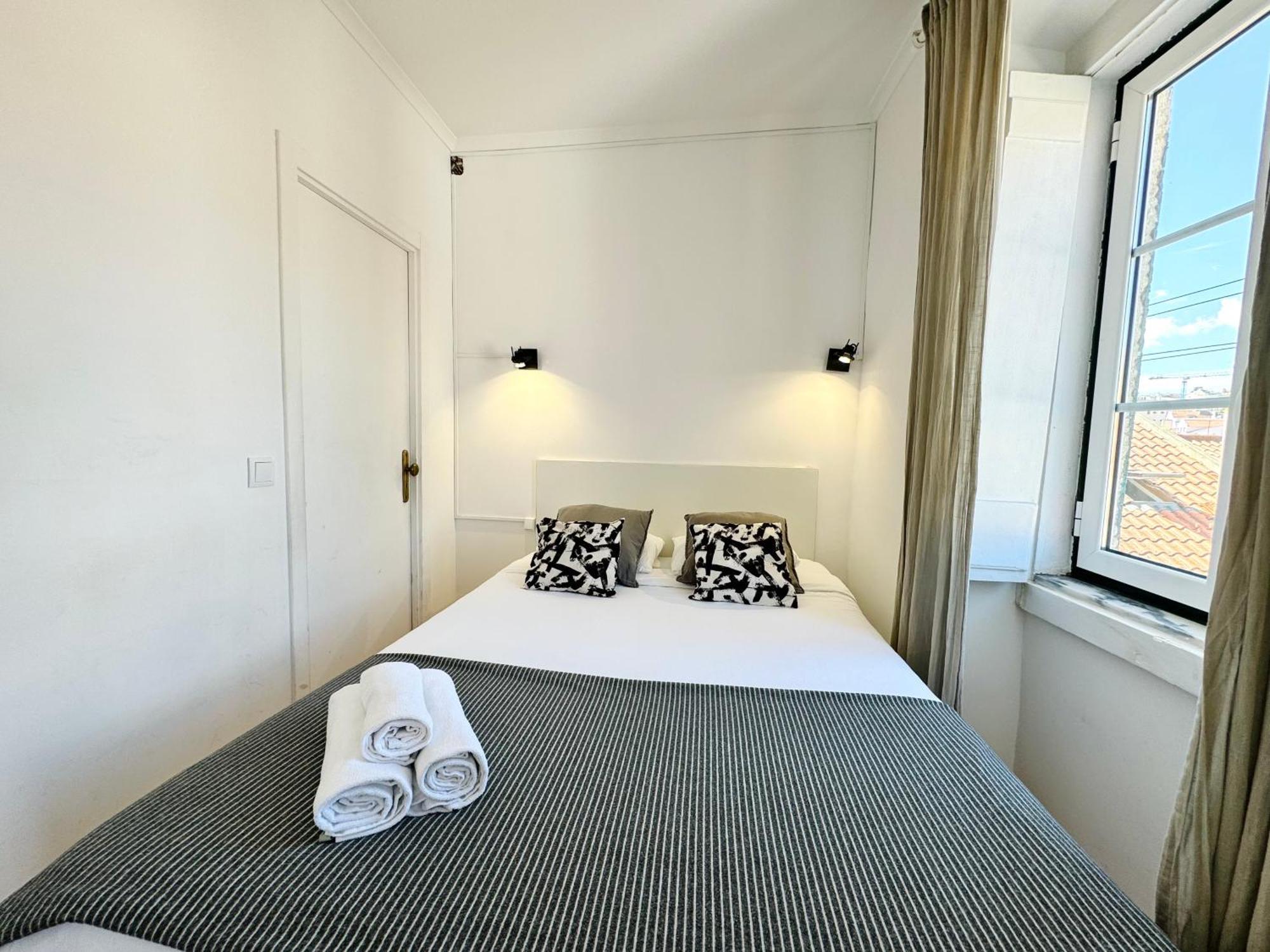 Solmar House Apartment Lisbon Bagian luar foto