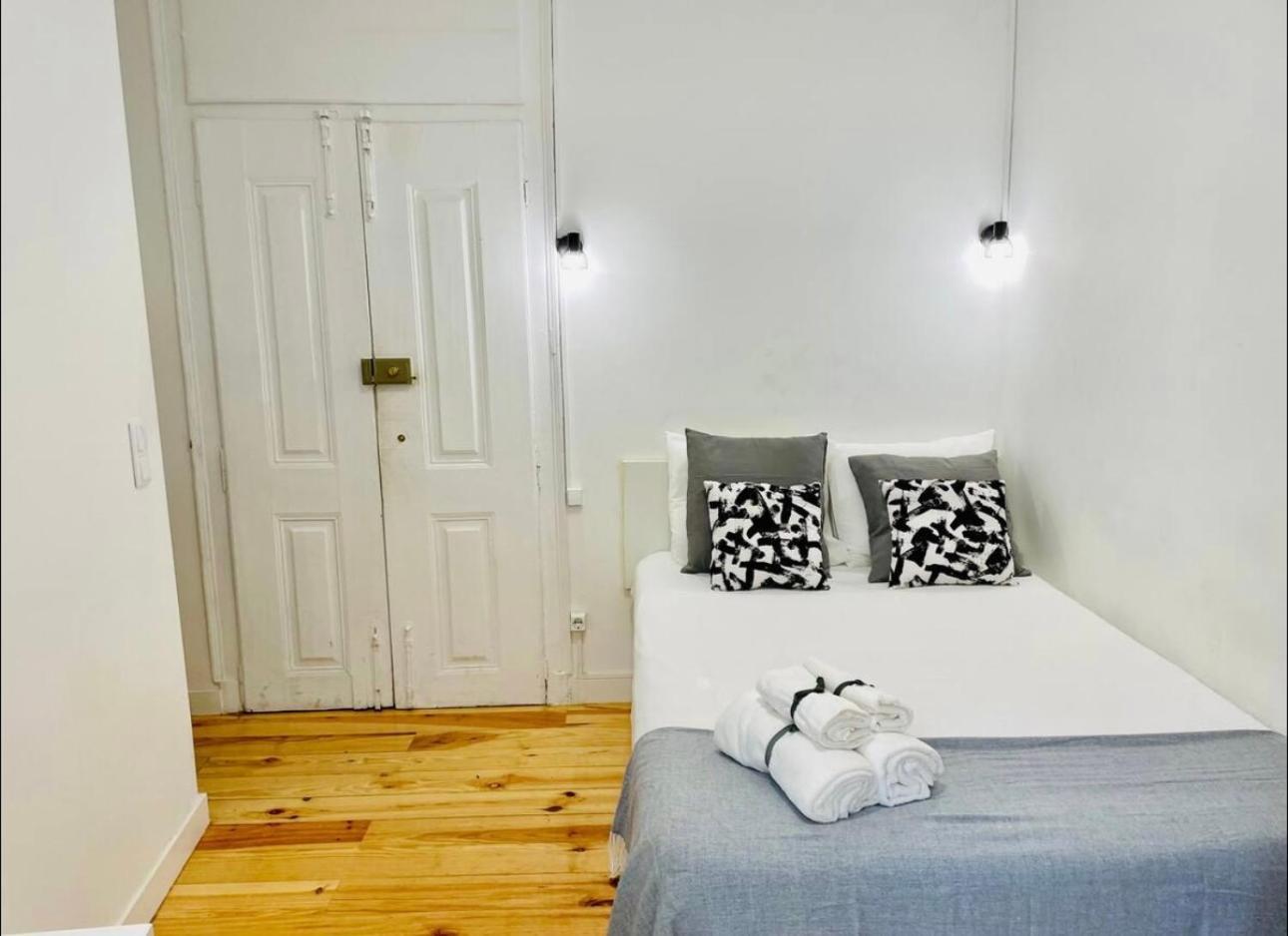 Solmar House Apartment Lisbon Bagian luar foto